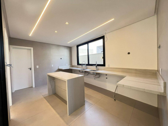 Imagem Casa com 4 Quartos à Venda, 314 m² em Jardins Bolonha - Senador Canedo Imagem Casa com 4 Quartos à Venda, 314 m² em Jardins Bolonha - Senador Canedo