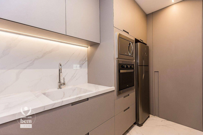 Imagem Apartamento com 2 Quartos à Venda, 61 m² em Bigorrilho - Curitiba