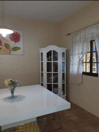 Imagem Casa com 2 Quartos à Venda, 246 m² em Mangaratiba - Mangaratiba
