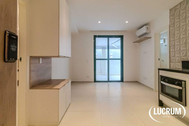 Imagem Apartamento com 1 Quarto à Venda, 58 m² em Copacabana - Rio De Janeiro Imagem Apartamento com 1 Quarto à Venda, 58 m² em Copacabana - Rio De Janeiro
