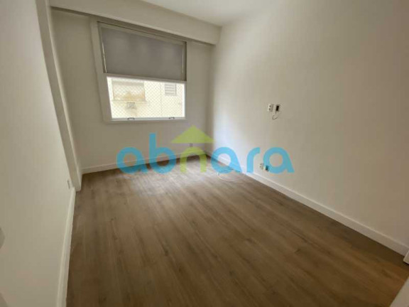 Imagem Apartamento com 3 Quartos à Venda, 300 m² em Copacabana - Rio De Janeiro Imagem Apartamento com 3 Quartos à Venda, 300 m² em Copacabana - Rio De Janeiro