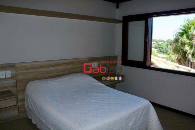 Imagem Casa com 4 Quartos à Venda, 198 m² em Geribá - Armação Dos Búzios