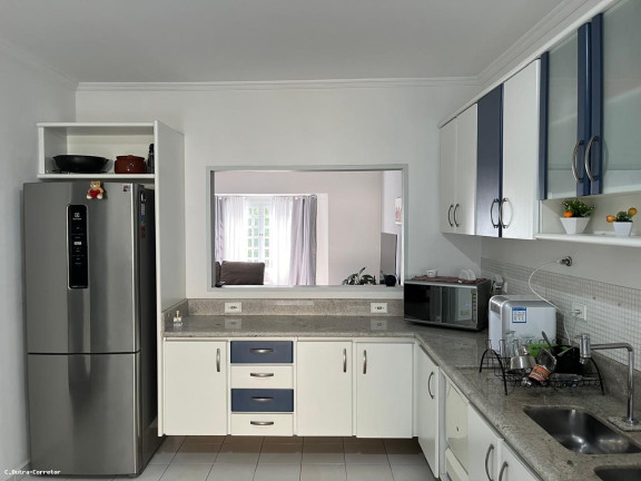 Imagem Sobrado com 3 Quartos à Venda, 330 m² em Vila Alice - Santo André