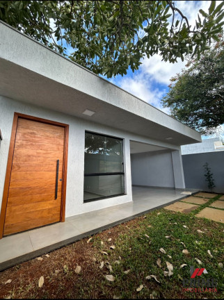 Casa com 3 Quartos à Venda, 180 m² em Shalimar - Lagoa Santa
