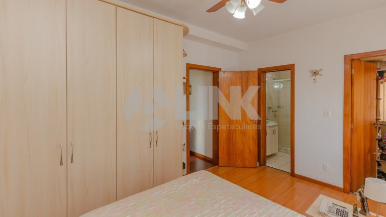 Imagem Apartamento com 3 Quartos à Venda, 121 m² em Bela Vista - Porto Alegre