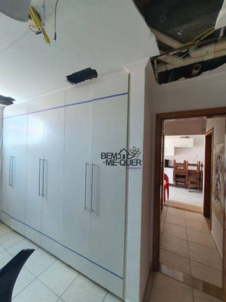 Imagem Sobrado com 4 Quartos à Venda, 445 m² em Parque São Domingos - São Paulo