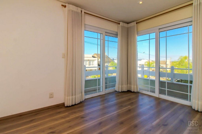 Imagem Casa com 3 Quartos à Venda, 332 m² em Aberta Dos Morros - Porto Alegre
