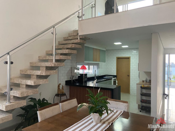 Imagem Casa com 3 Quartos à Venda, 240 m² em Corrupira - Jundiaí Imagem Casa com 3 Quartos à Venda, 240 m² em Corrupira - Jundiaí