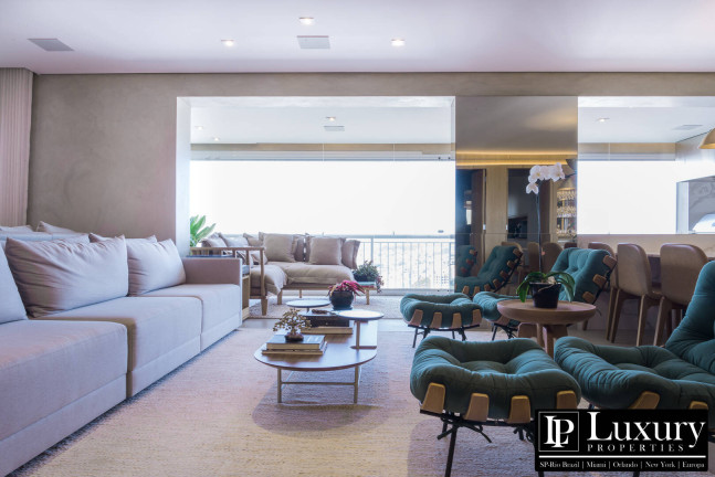 Apartamento com 3 Quartos à Venda, 225 m² em Morumbi - São Paulo