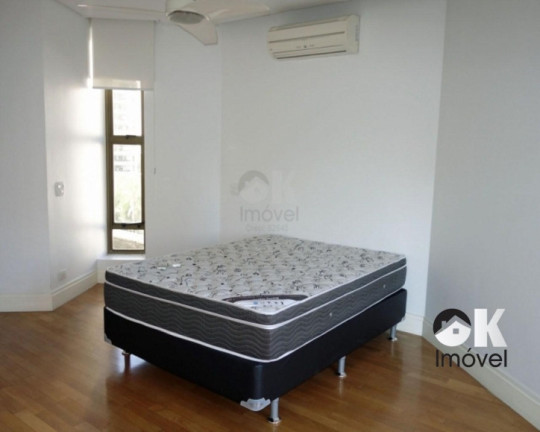 Imagem Apartamento com 4 Quartos à Venda, 251 m² em Vila Nova Conceição - São Paulo Imagem Apartamento com 4 Quartos à Venda, 251 m² em Vila Nova Conceição - São Paulo
