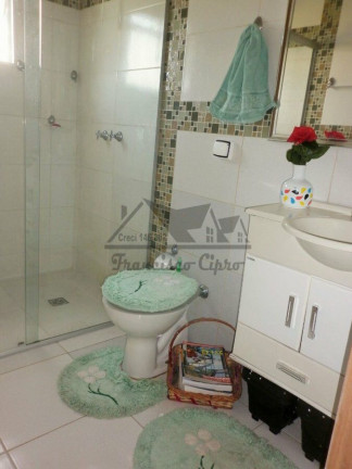 Imagem Casa com 3 Quartos à Venda, 233 m² em Village Santana - Guaratinguetá