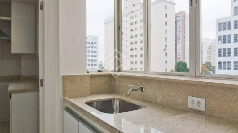 Imagem Apartamento com 2 Quartos à Venda, 100 m² em Cerqueira César - São Paulo