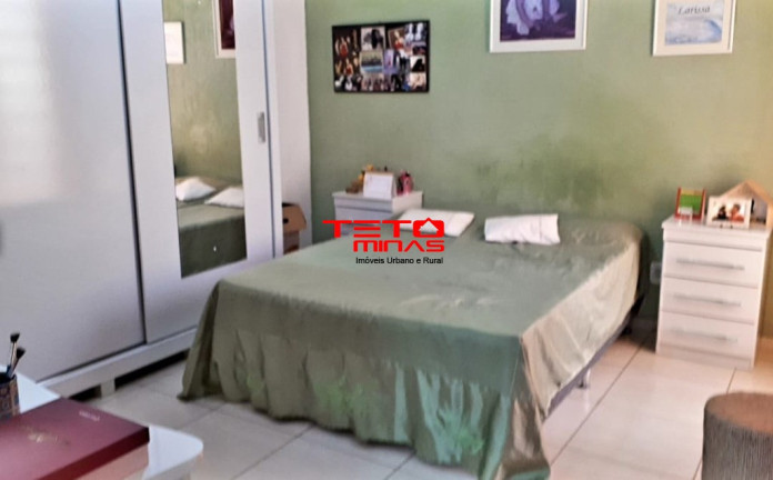 Imagem Casa com 4 Quartos à Venda, 360 m² em São Lourenço - São Lourenço