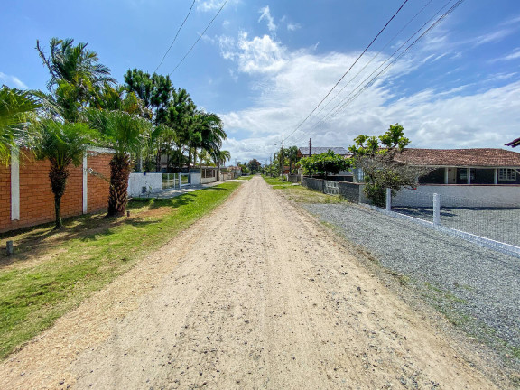 Imagem Casa à Venda, 360 m² em Pinheiros - Balneário Barra Do Sul Imagem Casa à Venda, 360 m² em Pinheiros - Balneário Barra Do Sul