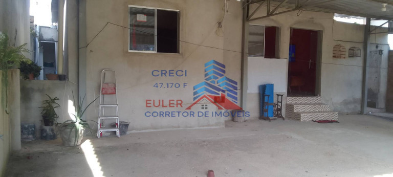 Imagem Casa com 3 Quartos à Venda, 360 m² em Dona Rosarinha - Santa Luzia