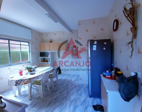 Imagem Sobrado com 4 Quartos à Venda, 300 m² em Ressaca - Ubatuba Imagem Sobrado com 4 Quartos à Venda, 300 m² em Ressaca - Ubatuba