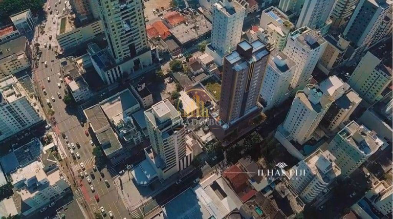 Imagem Apartamento com 4 Quartos à Venda, 159 m² em Centro - Balneário Camboriú Imagem Apartamento com 4 Quartos à Venda, 159 m² em Centro - Balneário Camboriú