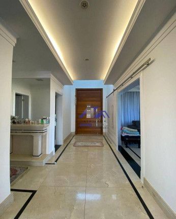 Imagem Casa com 5 Quartos à Venda, 950 m² em Alphaville - Santana De Parnaíba Imagem Casa com 5 Quartos à Venda, 950 m² em Alphaville - Santana De Parnaíba