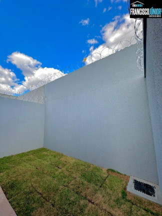Imagem Casa com 3 Quartos à Venda, 150 m² em Setor Santos Dumont - Goiânia Imagem Casa com 3 Quartos à Venda, 150 m² em Setor Santos Dumont - Goiânia