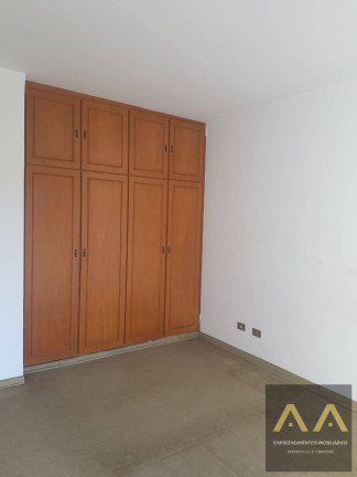 Imagem Casa com 4 Quartos à Venda, 363 m² em Alphaville - Santana De Parnaíba Imagem Casa com 4 Quartos à Venda, 363 m² em Alphaville - Santana De Parnaíba