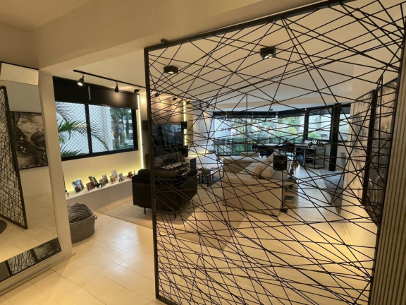 Imóvel com 4 Quartos à Venda, 247 m² em Aclimação - São Paulo