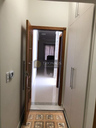 Imagem Casa com 3 Quartos à Venda, 215 m² em Vila Thais - Atibaia