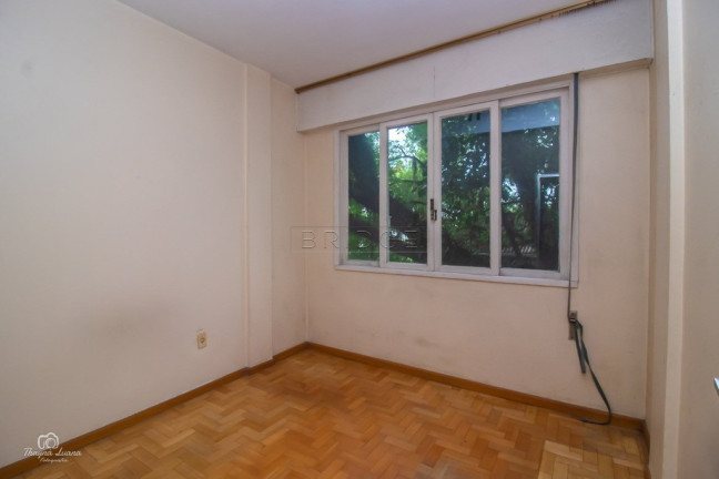 Imagem Imóvel com 3 Quartos à Venda,  em Independência - Porto Alegre