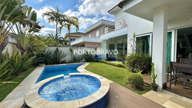 Imagem Casa com 4 Quartos à Venda, 400 m² em Tamboré - Santana De Parnaíba Imagem Casa com 4 Quartos à Venda, 400 m² em Tamboré - Santana De Parnaíba