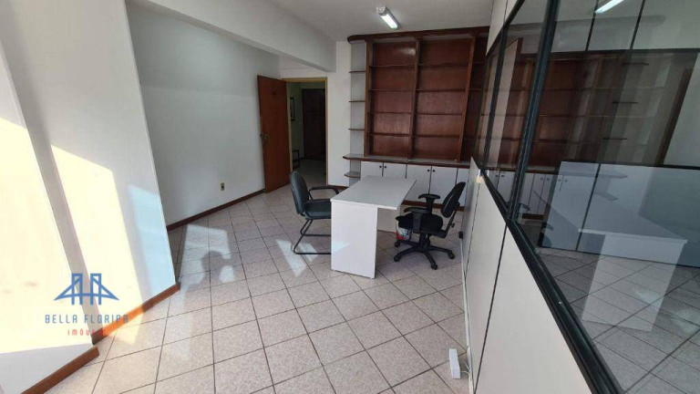 Imagem Sala Comercial à Venda, 42 m² em Centro - Florianópolis Imagem Sala Comercial à Venda, 42 m² em Centro - Florianópolis
