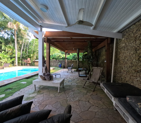 Imagem Casa com 6 Quartos à Venda, 300 m² em Maresias - São Sebastião Imagem Casa com 6 Quartos à Venda, 300 m² em Maresias - São Sebastião