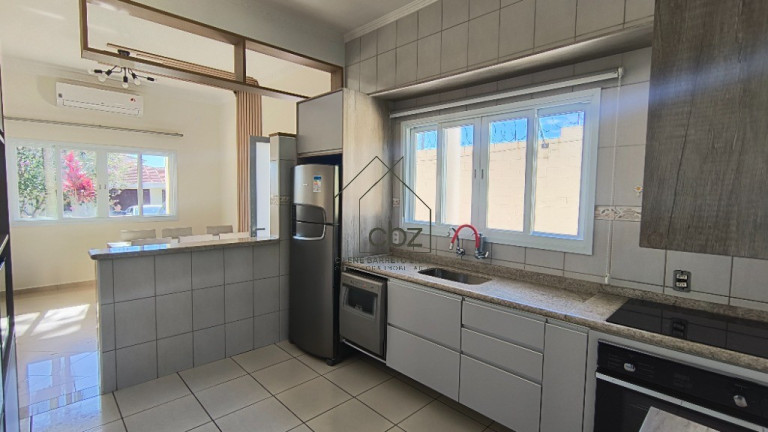 Imagem Casa com 3 Quartos à Venda, 323 m² em Residencial Dos Lagos - Itupeva Imagem Casa com 3 Quartos à Venda, 323 m² em Residencial Dos Lagos - Itupeva