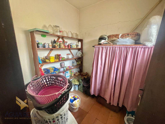 Imagem Sobrado com 4 Quartos à Venda, 204 m² em Chácara Cachoeira - Campo Grande