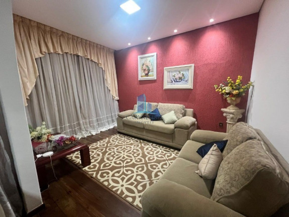 Imagem Casa com 7 Quartos à Venda, 360 m² em Amazonas - Contagem Imagem Casa com 7 Quartos à Venda, 360 m² em Amazonas - Contagem