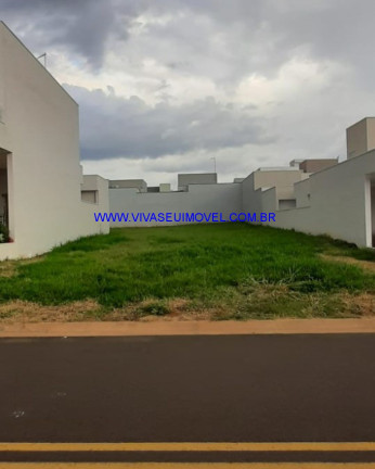 Imagem Terreno à Venda, 300 m² em Jardim Residencial Dona Lucilla - Indaiatuba