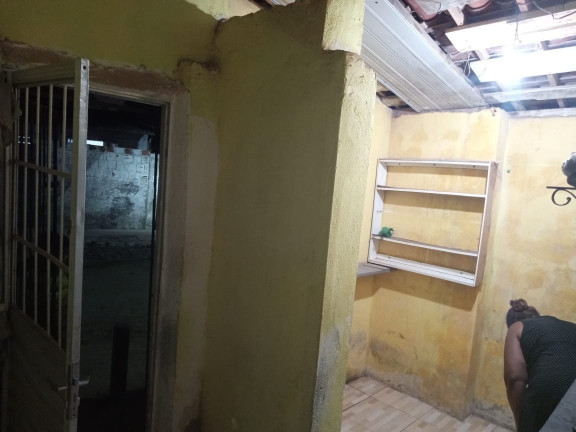 Imagem Casa com 2 Quartos à Venda, 60 m² em Madalena - Recife