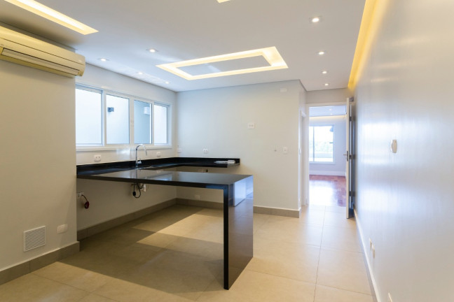 Imagem Casa com 3 Quartos à Venda, em Vila Madalena - São Paulo Imagem Casa com 3 Quartos à Venda, em Vila Madalena - São Paulo