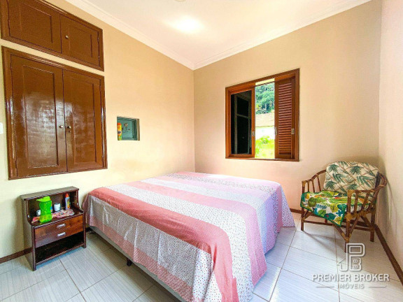 Imagem Casa com 5 Quartos à Venda, 290 m² em Vale Do Paraíso - Teresópolis Imagem Casa com 5 Quartos à Venda, 290 m² em Vale Do Paraíso - Teresópolis