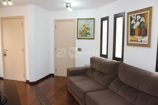Imagem Apartamento com 4 Quartos à Venda, 300 m² em Pacaembu - São Paulo
