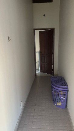 Imagem Casa com 3 Quartos à Venda, 220 m² em Acupe De Brotas - Salvador