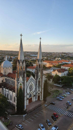 Imagem Apartamento com 4 Quartos à Venda, 208 m² em Centro - Botucatu