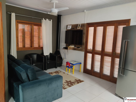Casa com 2 Quartos à Venda, 97 m² em Centro - Tapes