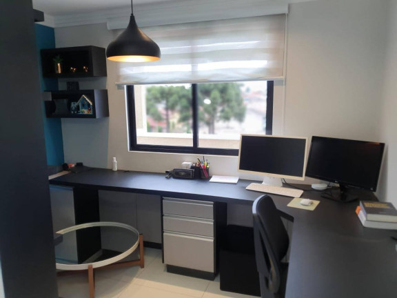 Imagem Sobrado com 3 Quartos à Venda, 182 m² em Xaxim - Curitiba