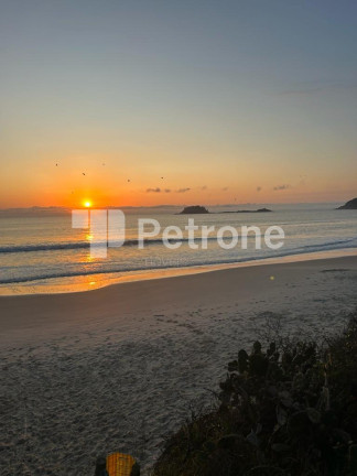 Imagem Apartamento com 2 Quartos à Venda, 67 m² em Praia De Palmas - Governador Celso Ramos