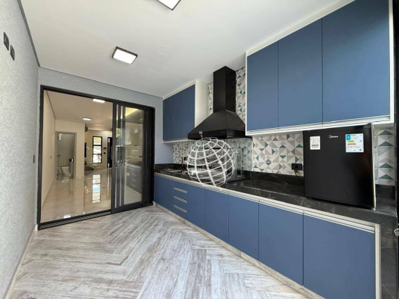Imagem Casa com 3 Quartos à Venda, 187 m² em Vila Petrópolis - Atibaia Imagem Casa com 3 Quartos à Venda, 187 m² em Vila Petrópolis - Atibaia