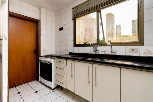 Imagem Imóvel com 4 Quartos à Venda, em Vila Olímpia - São Paulo Imagem Imóvel com 4 Quartos à Venda, em Vila Olímpia - São Paulo