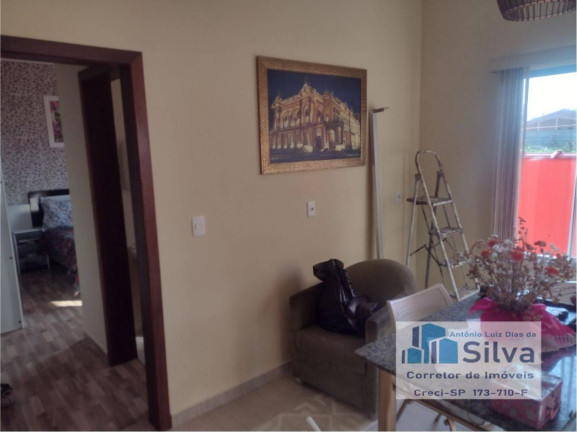 Imagem Casa com 3 Quartos à Venda, 170 m²