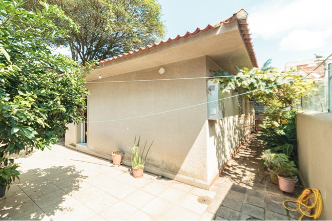 Imagem Casa com 3 Quartos à Venda, 186 m² em Passo Da Areia - Porto Alegre Imagem Casa com 3 Quartos à Venda, 186 m² em Passo Da Areia - Porto Alegre