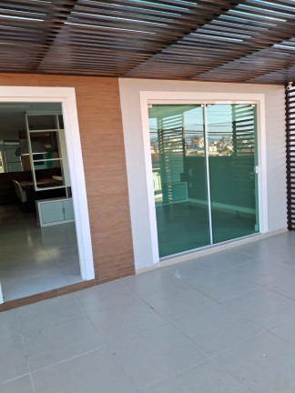 Imagem Casa com 4 Quartos à Venda, 180 m² em Estreito - Florianópolis