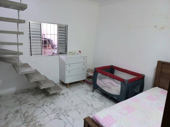 Imagem Casa com 4 Quartos à Venda, 600 m² em Jardim Tonato - Carapicuíba