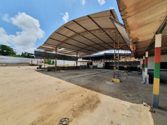 Imagem Imóvel à Venda ou Locação, 3.793 m² em Cidade Dos Funcionários - Fortaleza Imagem Imóvel à Venda ou Locação, 3.793 m² em Cidade Dos Funcionários - Fortaleza